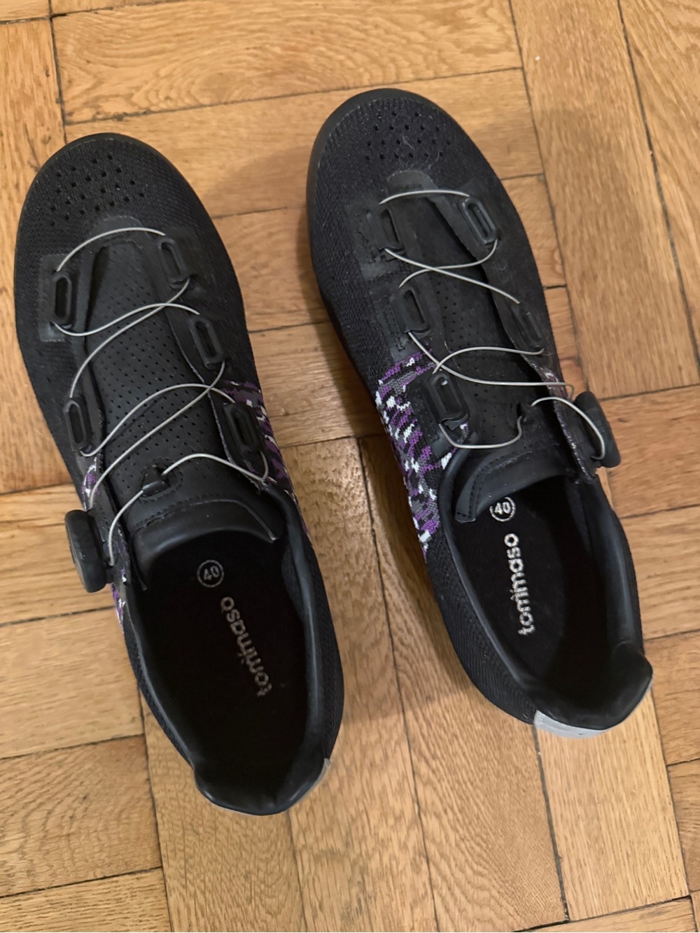 Tommaso Women's Black Cycling Shoes with Purple Accent
